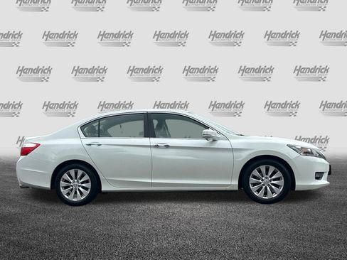 Used 2015 Honda Accord EX image 3
