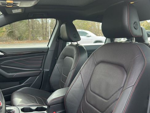 Used 2023 Volkswagen Jetta GLI Autobahn image 13