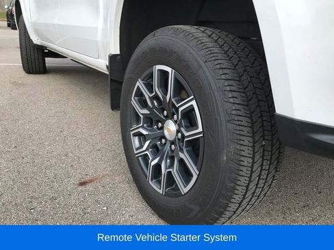 Used 2023 Chevrolet Colorado LT w/ LT Convenience Package III image 13