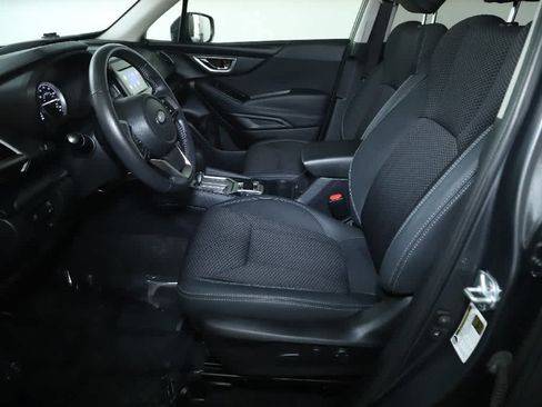 Certified 2024 Subaru Forester Premium AWD/4WD image 19