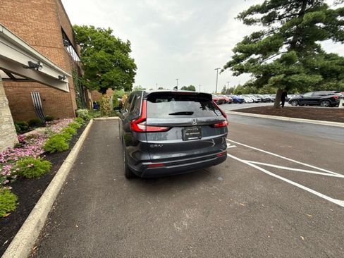 Used 2024 Honda CR-V EX-L image 16
