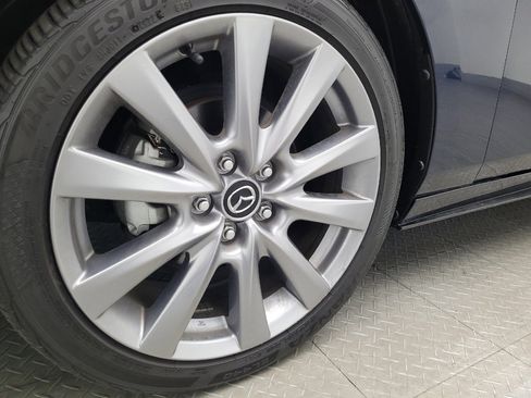 Used 2023 MAZDA MAZDA3 s image 31