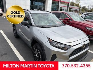 Certified 2020 Toyota RAV4 LE video 1