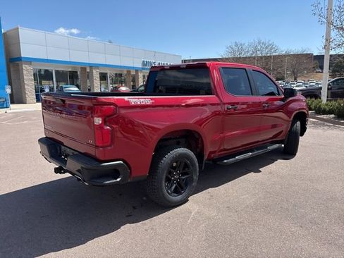 Used 2021 Chevrolet Silverado 1500 LT Trail Boss AWD/4WD image 6