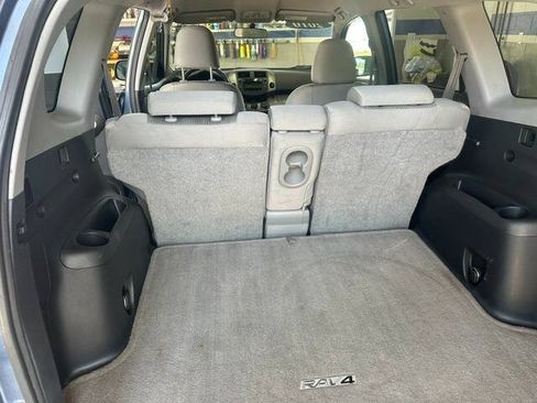 Used 2010 Toyota RAV4 4WD w/ Base L4 Extra Value Pkg image 9