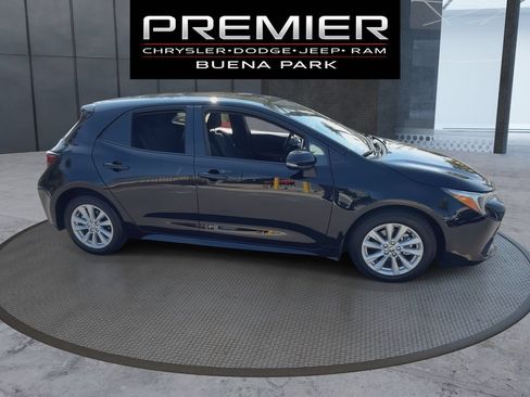 Used 2026 Toyota Corolla SE FWD image 9