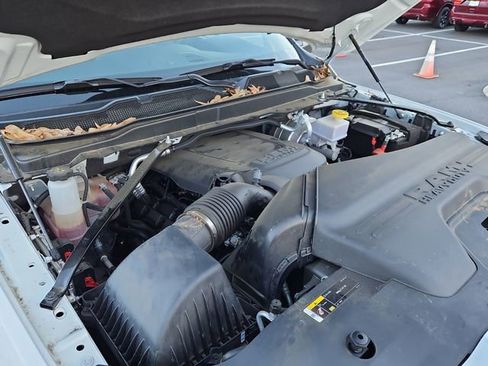 Used 2024 RAM 2500 Tradesman w/ Chrome Appearance Group image 24