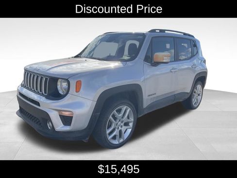 Used 2021 Jeep Renegade Latitude AWD/4WD image 3