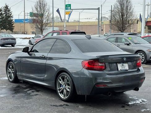 Used 2015 BMW M235i xDrive Coupe image 9