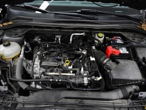 Used 2021 Ford Escape S image 7