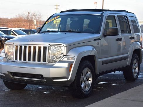 Used 2012 Jeep Liberty Sport w/ Popular Equipment Group image 12