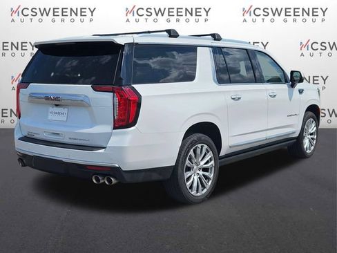 Used 2023 GMC Yukon XL Denali AWD/4WD image 5