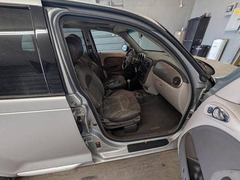 Used 2001 Chrysler PT Cruiser FWD image 29