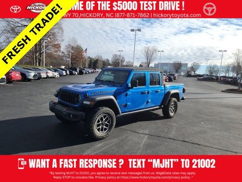 Used 2024 Jeep Gladiator Rubicon w/ Technology Group image 1