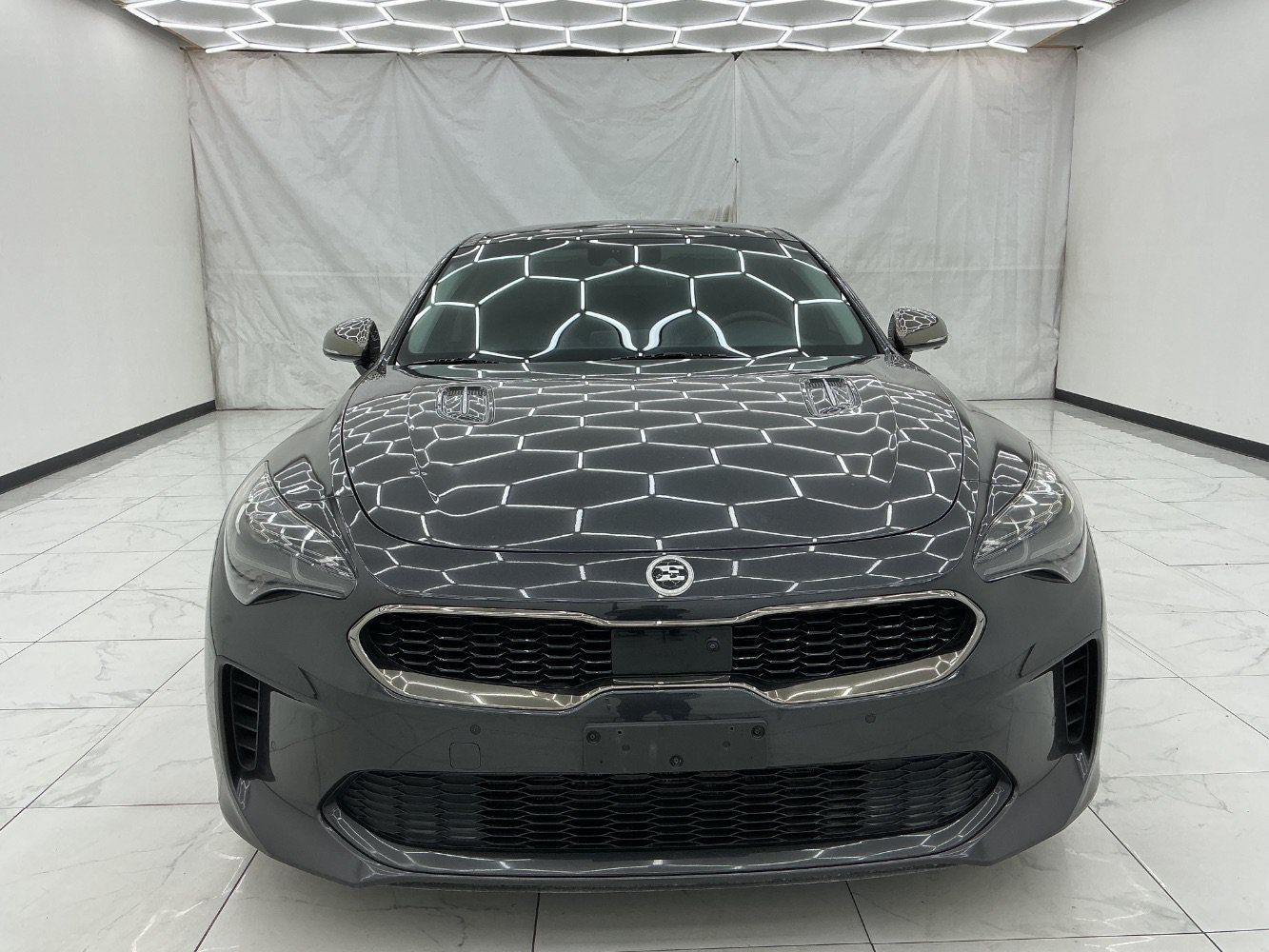 Used 2019 Kia Stinger Premium AWD/4WD image 5