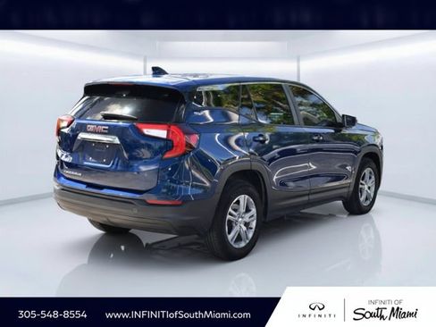 Used 2023 GMC Terrain SLE FWD image 4