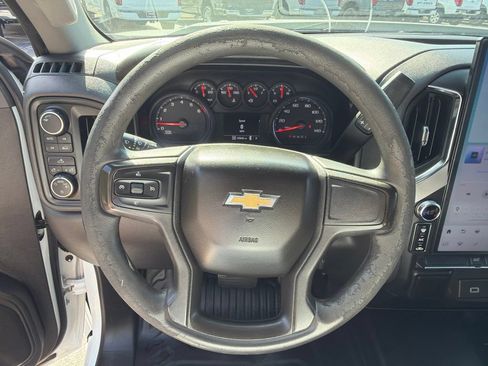 Used 2019 Chevrolet Silverado 1500 W/T w/ WT Convenience Package AWD/4WD image 15