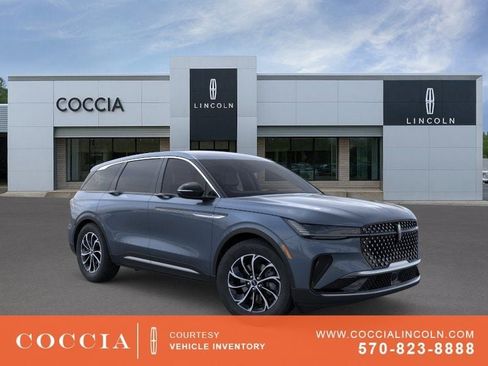 New 2026 Lincoln Nautilus Premier AWD/4WD image 7