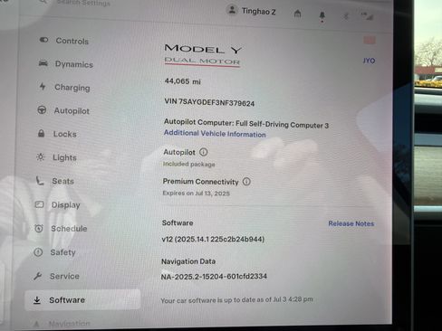 Used 2022 Tesla Model Y Performance image 16