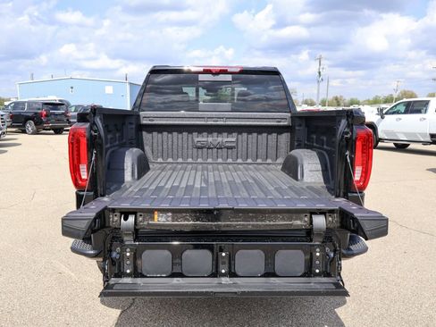 New 2026 GMC Sierra 1500 AT4 image 5