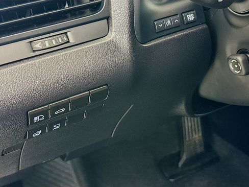 Certified 2022 Lexus RX 350 AWD w/ Premium Package image 10