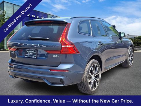 Certified 2024 Volvo XC60 B5 Plus w/ Climate Package AWD/4WD image 7