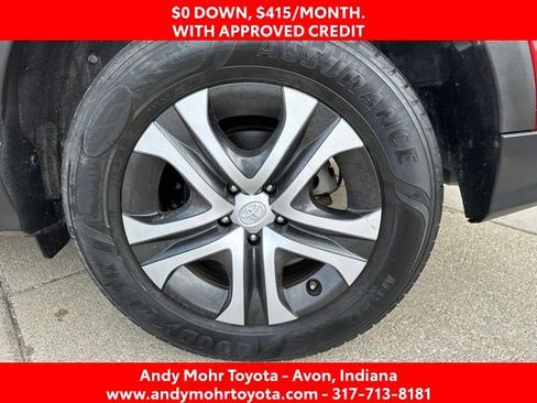 Used 2017 Toyota RAV4 LE FWD image 32