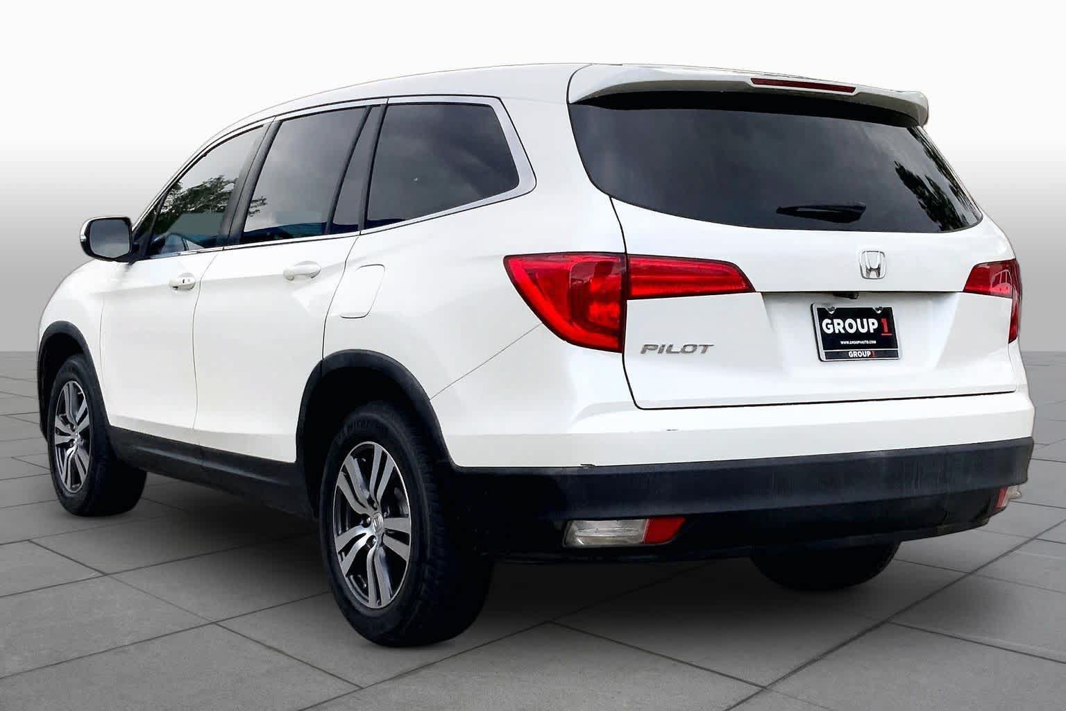 Used 2017 Honda Pilot EX-L image 11