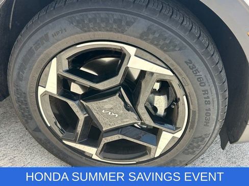 Used 2026 Kia Sportage EX w/ EX Panorama Roof Package FWD image 4