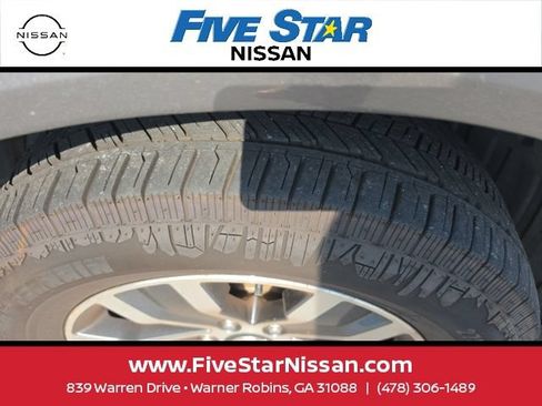 Used 2020 Nissan Armada SL w/ Premium Package RWD image 4