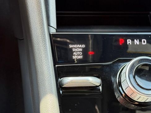 Used 2026 Jeep Grand Cherokee Limited AWD/4WD image 18
