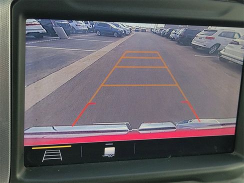 Used 2019 GMC Sierra 1500 SLE w/ SLE Value Package image 18