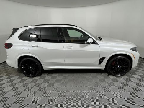 Used 2025 BMW X5 xDrive40i w/ M Sport Package image 6