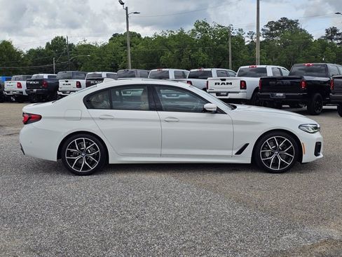Used 2021 BMW 530i xDrive AWD/4WD image 14