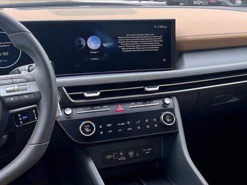 Used 2025 Hyundai Sonata Limited image 6