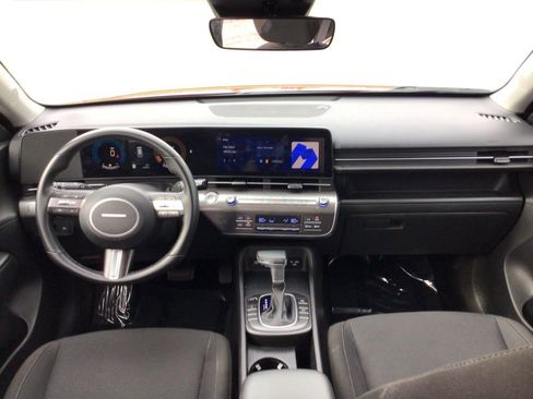 Used 2025 Hyundai Kona SEL image 22
