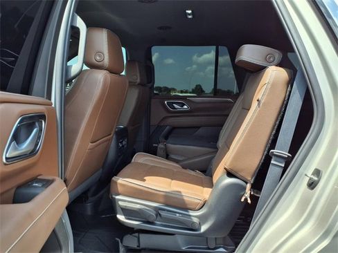 Used 2022 Chevrolet Tahoe High Country image 28