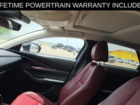 Used 2025 MAZDA CX-30 AWD 2.5 S w/ Preferred Package image 18