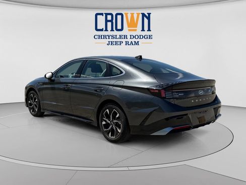 Used 2025 Hyundai Sonata SEL FWD image 5