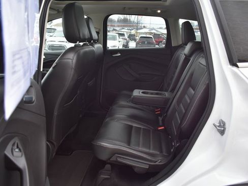 Used 2018 Ford Escape SEL image 34