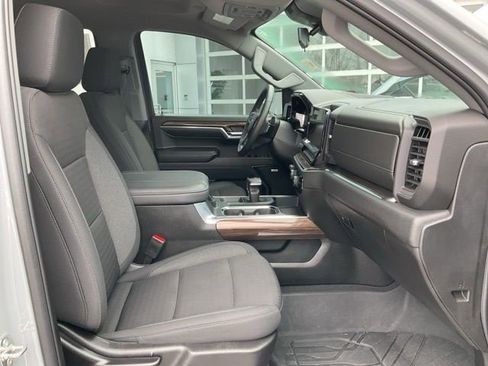 Certified 2024 Chevrolet Silverado 1500 RST w/ Convenience Package II image 20