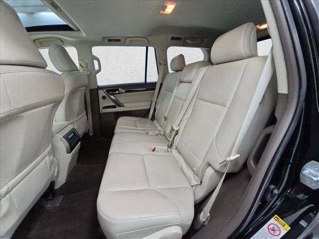 Used 2014 Lexus GX 460 Luxury AWD/4WD image 22