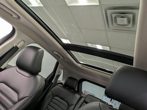 Used 2022 Ford Edge SEL w/ Convenience Package image 21