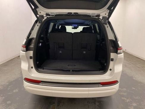 New 2026 Jeep Grand Cherokee L Limited AWD/4WD image 29