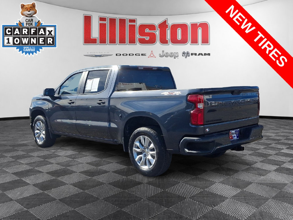 Used 2021 Chevrolet Silverado 1500 Custom w/ LPO, Dark Essentials Package AWD/4WD image 6