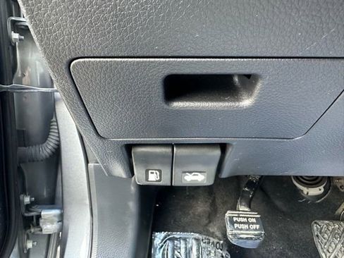 Used 2018 Nissan Altima 2.5 SR w/ SR Special Edition image 10