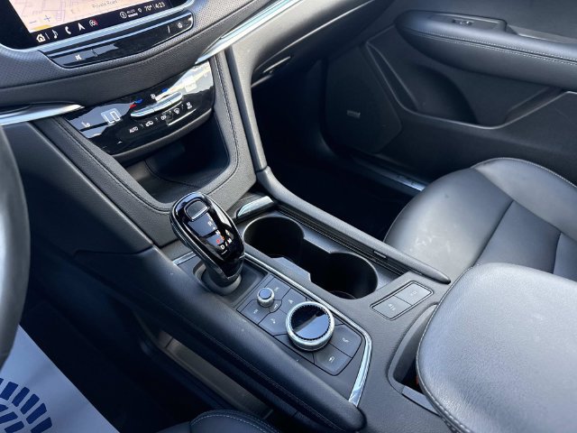 Certified 2024 Cadillac XT5 Premium Luxury w/ LPO, Floor Liner Package AWD/4WD image 47