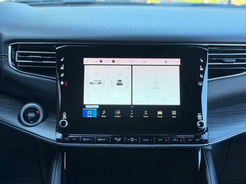 Used 2024 Jeep Wagoneer Series II w/ Flexible Seating Group image 48