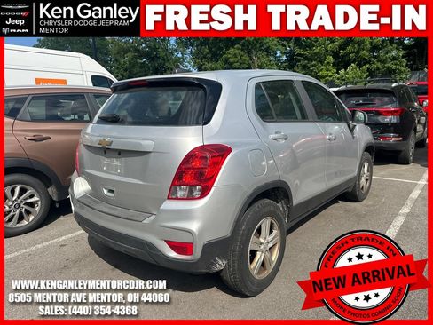 Used 2017 Chevrolet Trax LS AWD/4WD image 10