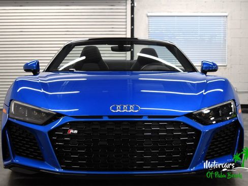 Used 2023 Audi R8 V10 performance w/ Premium Package image 2